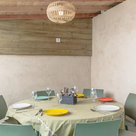 بيت للعطل L'elegante - Maison De Avec Jardin فيجيا