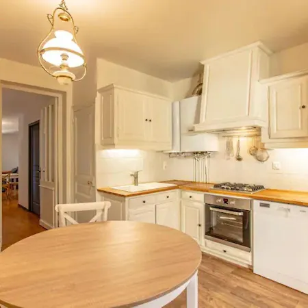 L'elegante - Maison De Avec Jardin