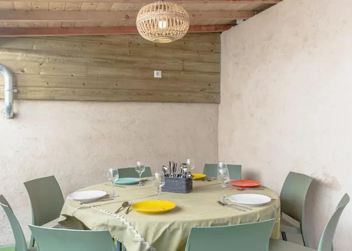 度假居 L'elegante - Maison De Avec Jardin 菲雅克